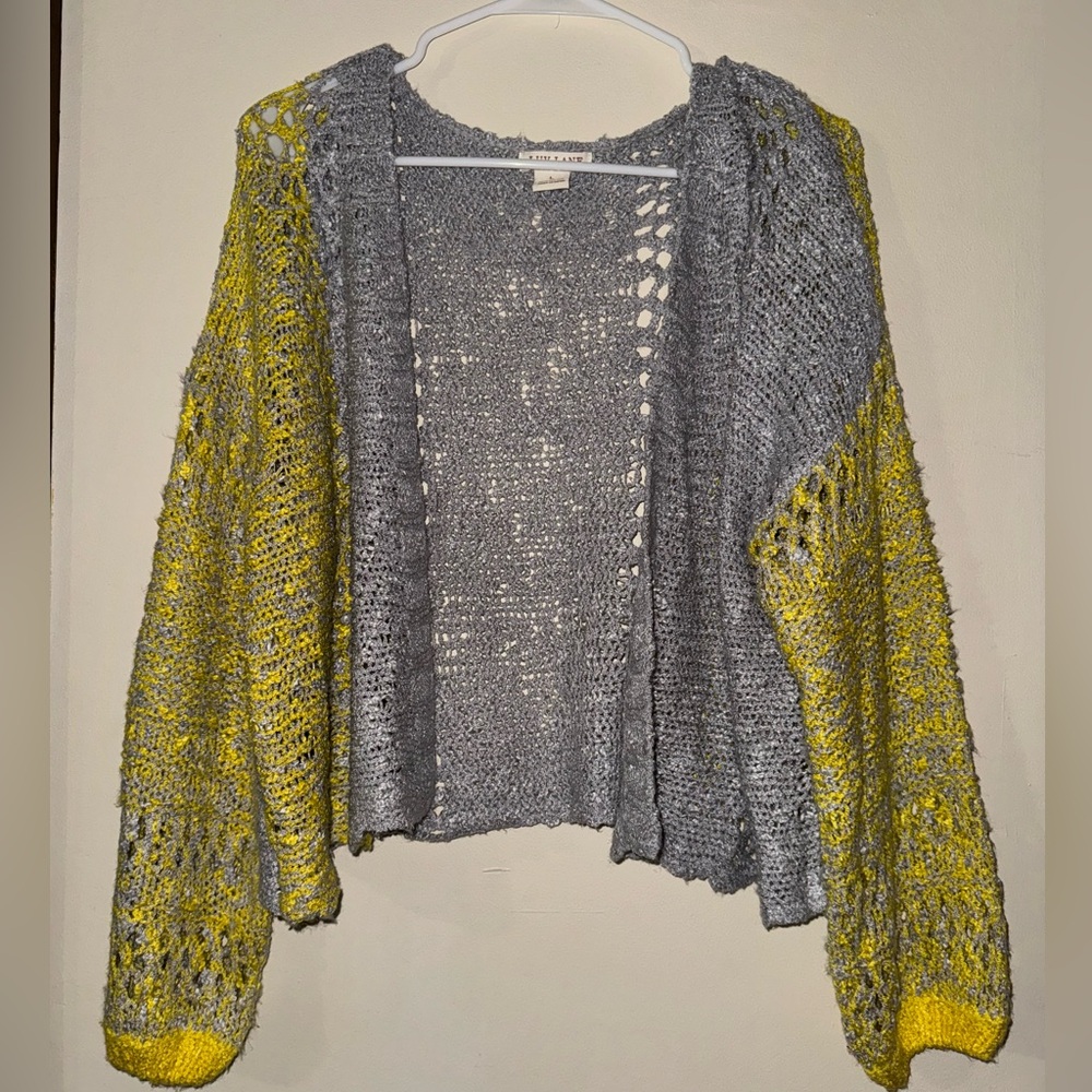 Cropped Knitted Cardigan - Size L